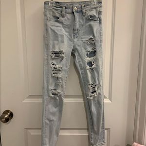 Light wash ripped American Eagle high waist jeans
